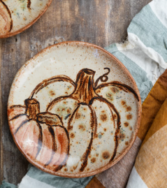 Round Salad Plate with Pumpkins