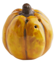 Load image into Gallery viewer, Pumpkin Salt And Pepper Shaker